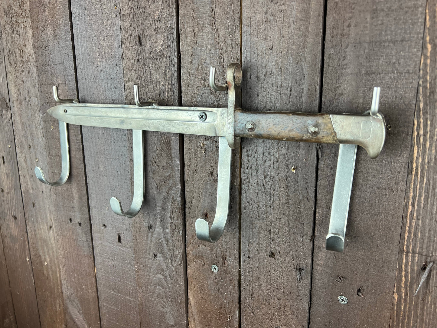 Bayonet Coat & Key Rack Left